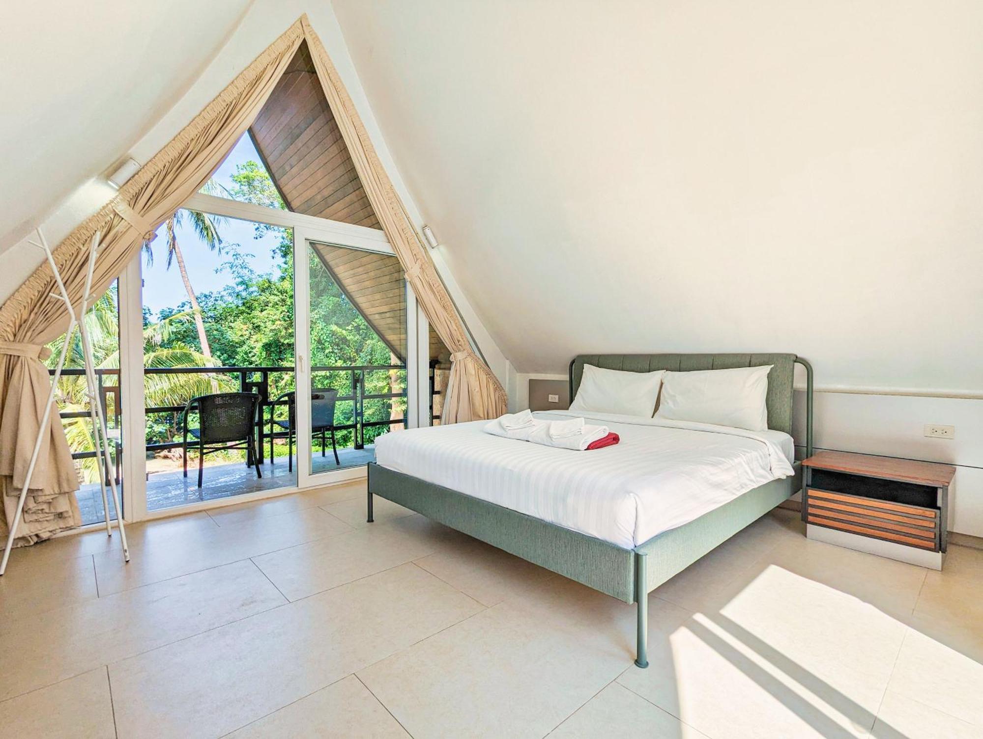 Half Moon Beach Villa - By Kohchangvillas Koh Chang Esterno foto